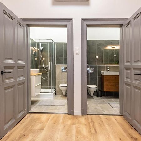 Deluxe Kazincy Apartment In The Heart Of Budapeşte Dış mekan fotoğraf