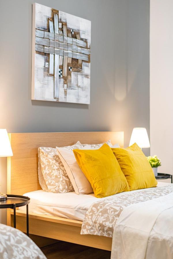 Deluxe Kazincy Apartment In The Heart Of Budapeşte Dış mekan fotoğraf